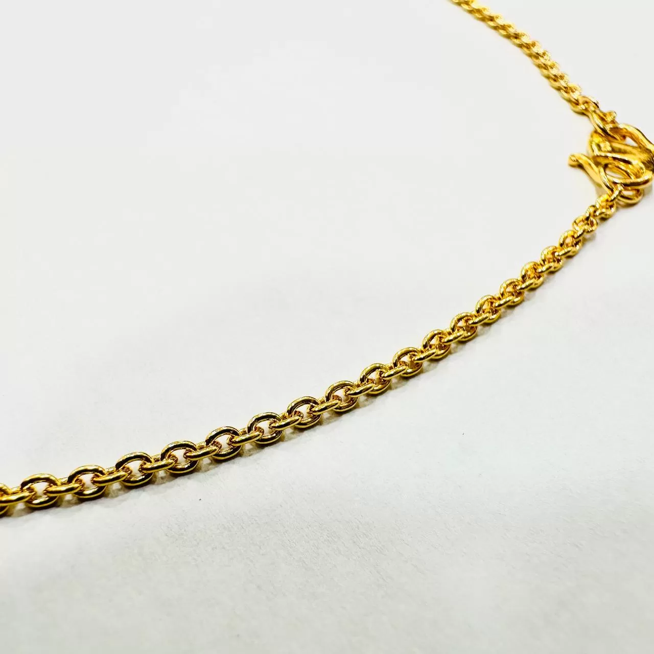 22k / 916 Gold Solid Wan Zi Necklace