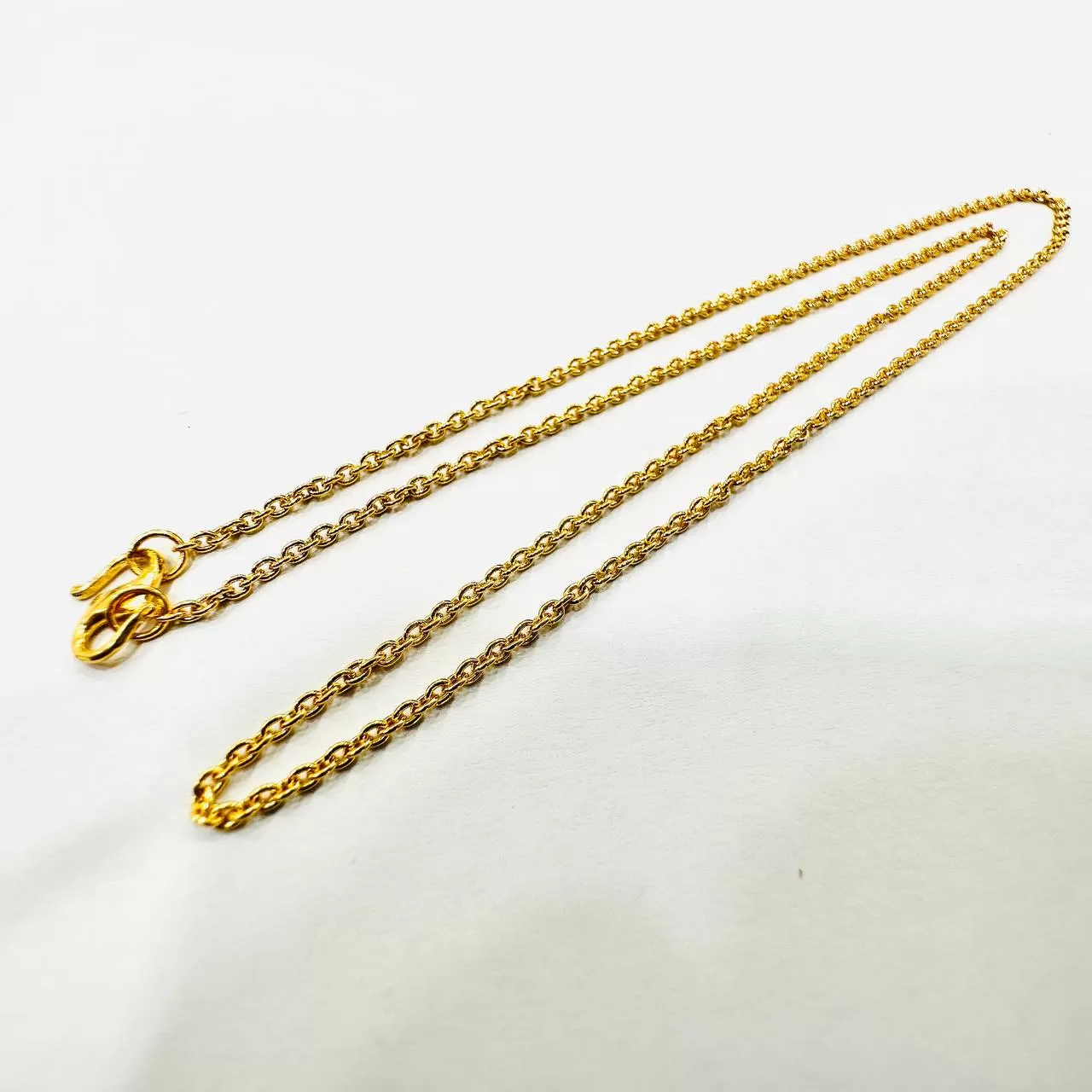 22k / 916 Gold Solid Wan Zi Necklace