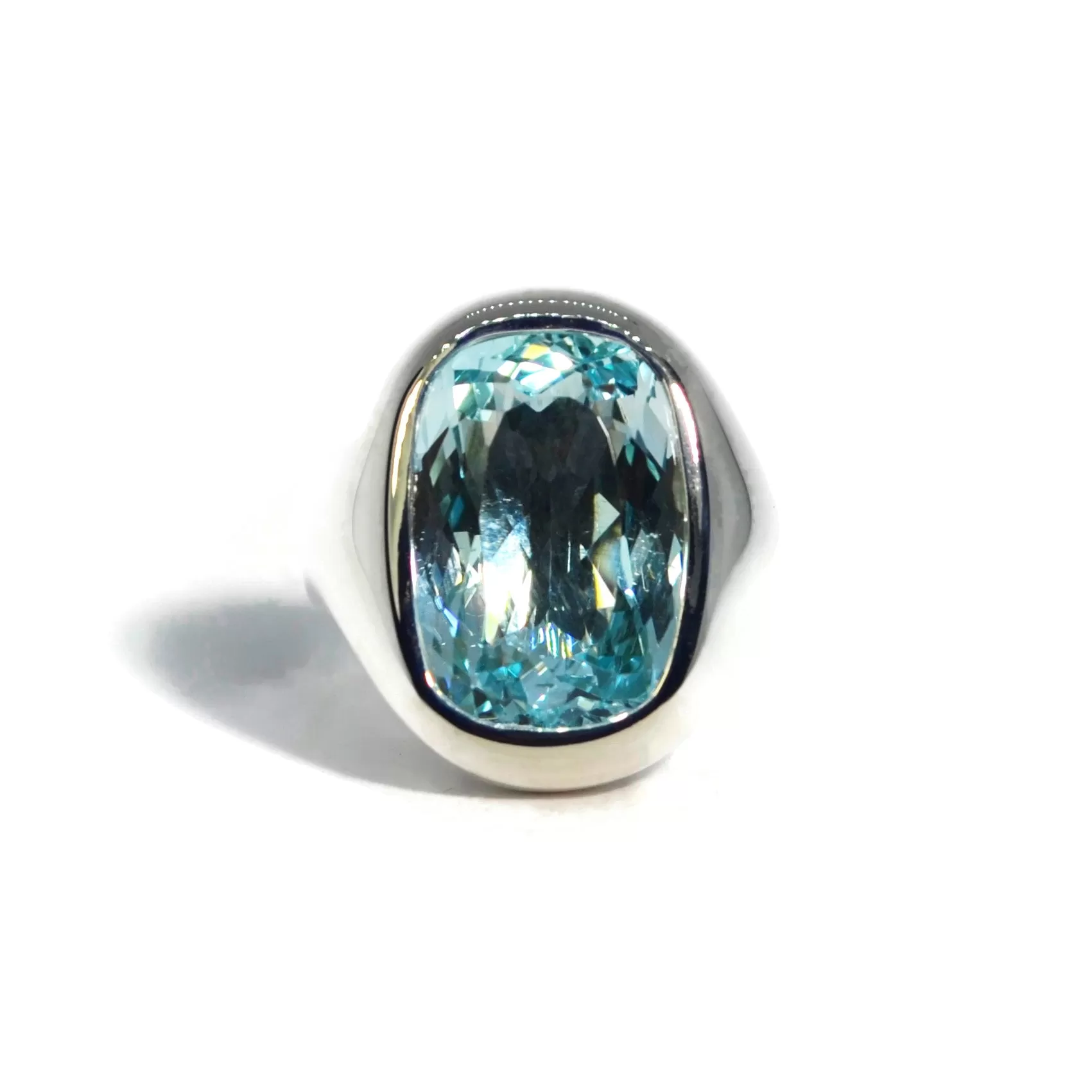 A & Furst - Essential - Cocktail Ring with Sky Blue Topaz, Sterling Silver.