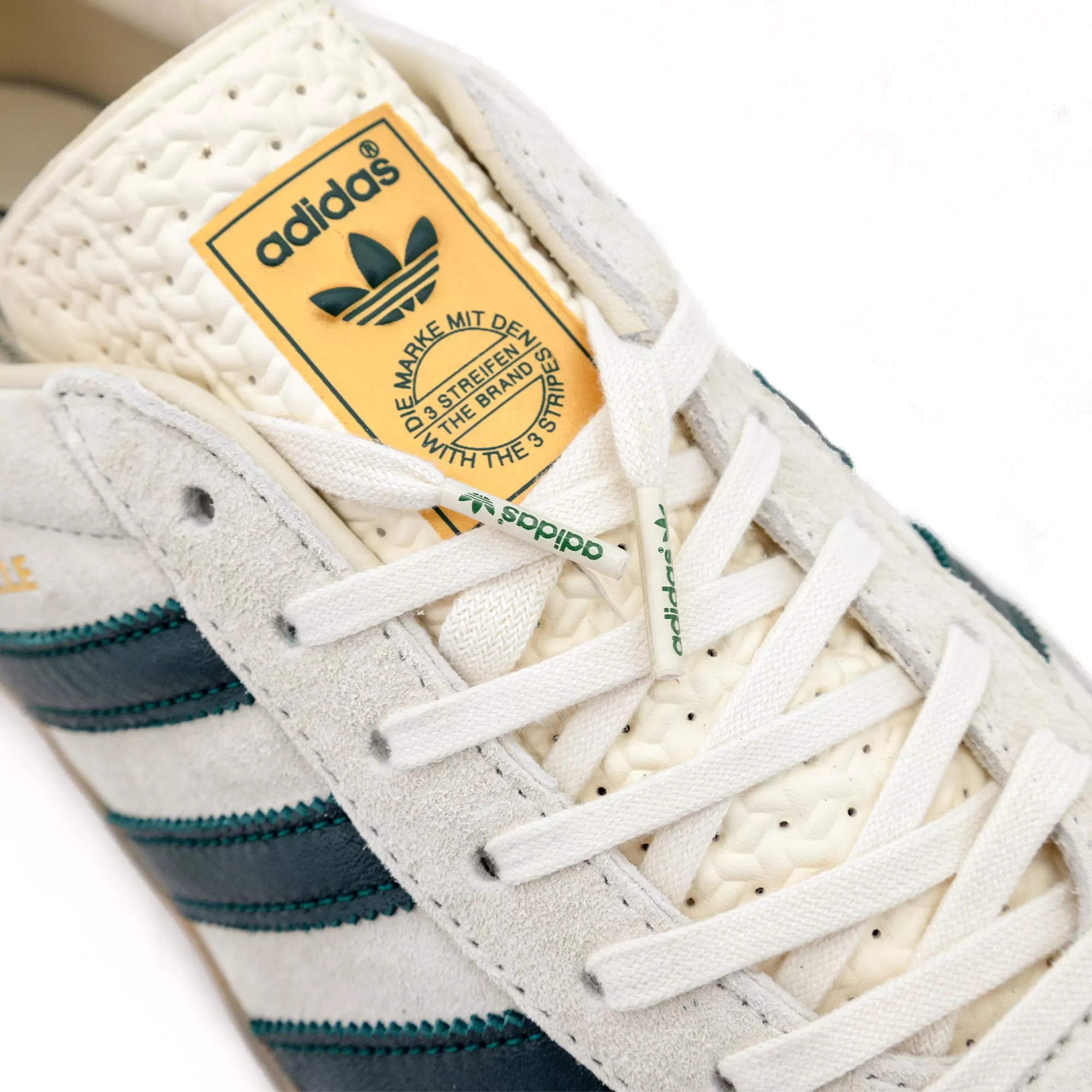 adidas Gazelle Indoor Cream White/Collegiate Green/Gum IH7502