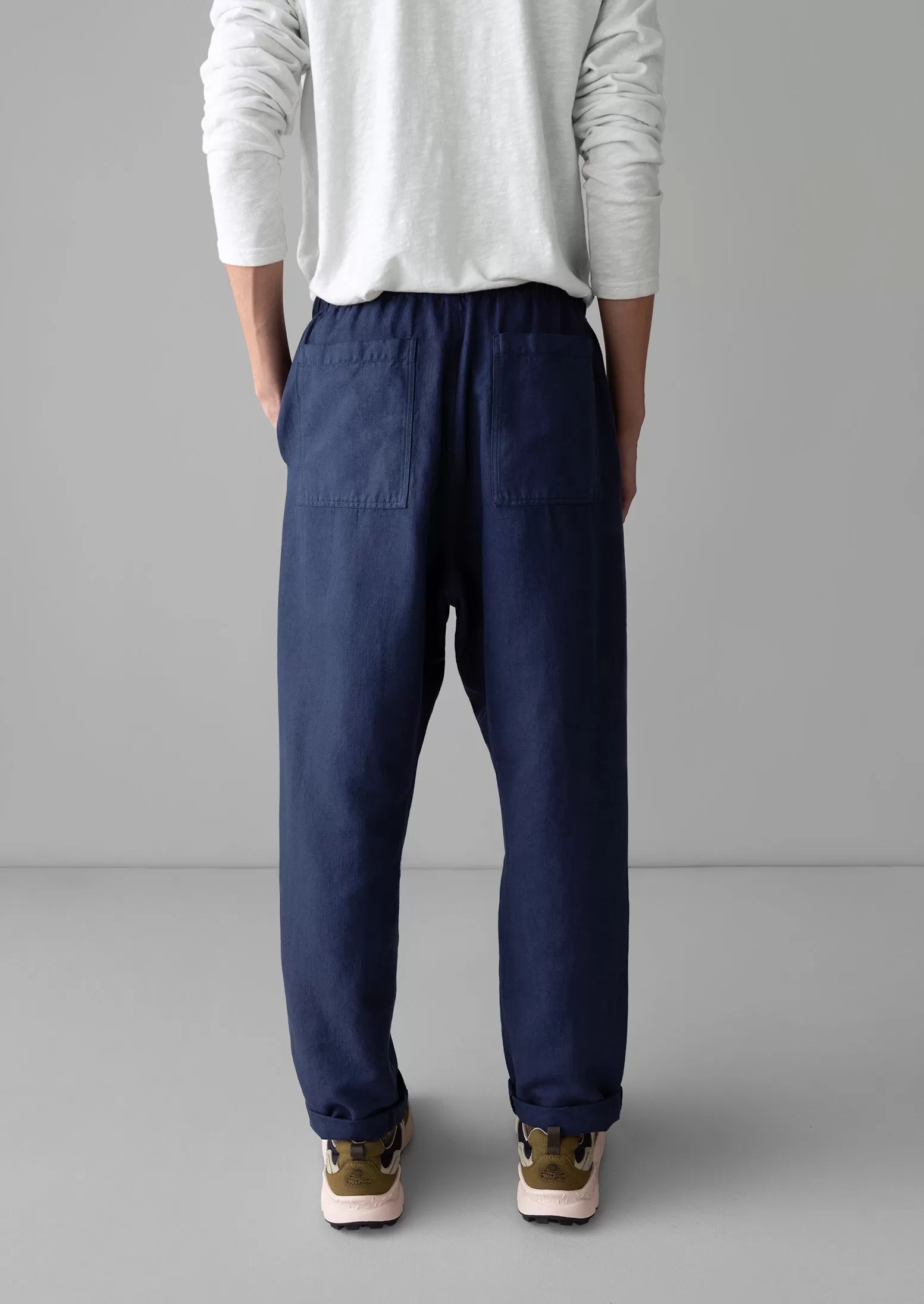 Alfie Garment Dyed Herringbone Pants | Dark Indigo