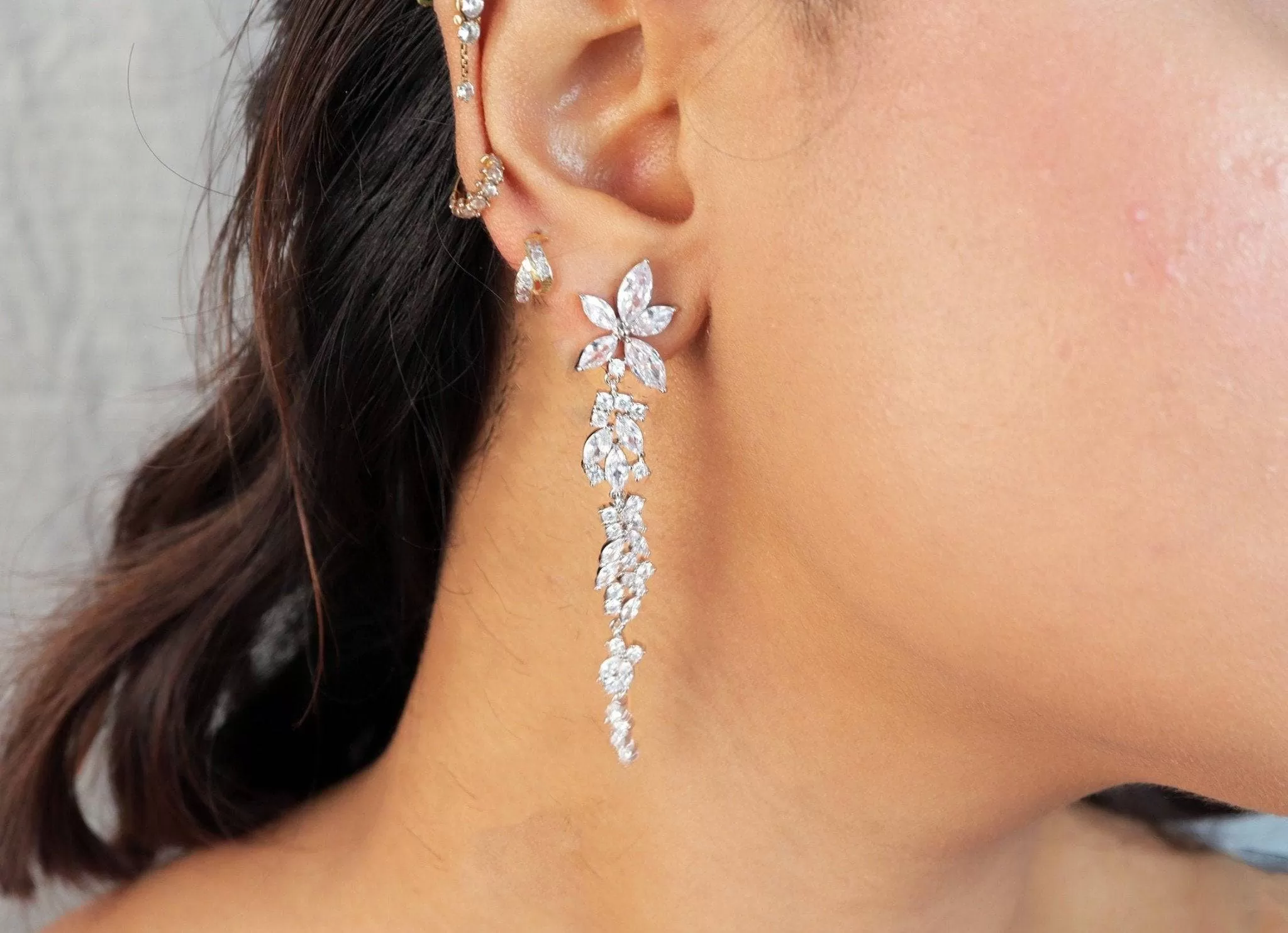 Cubic Zirconia Flower Crystal/Diamond Earrings, Long Bridal Jewelry, Bridal Earrings, Crystal Bridal Earrings, Statement Earrings Cz