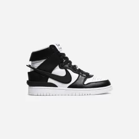 DUNK HIGH AMBUSH BLACK WHITE