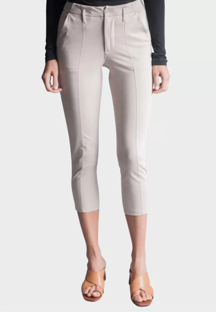 Easy Street Stretch Crop Chino Pant