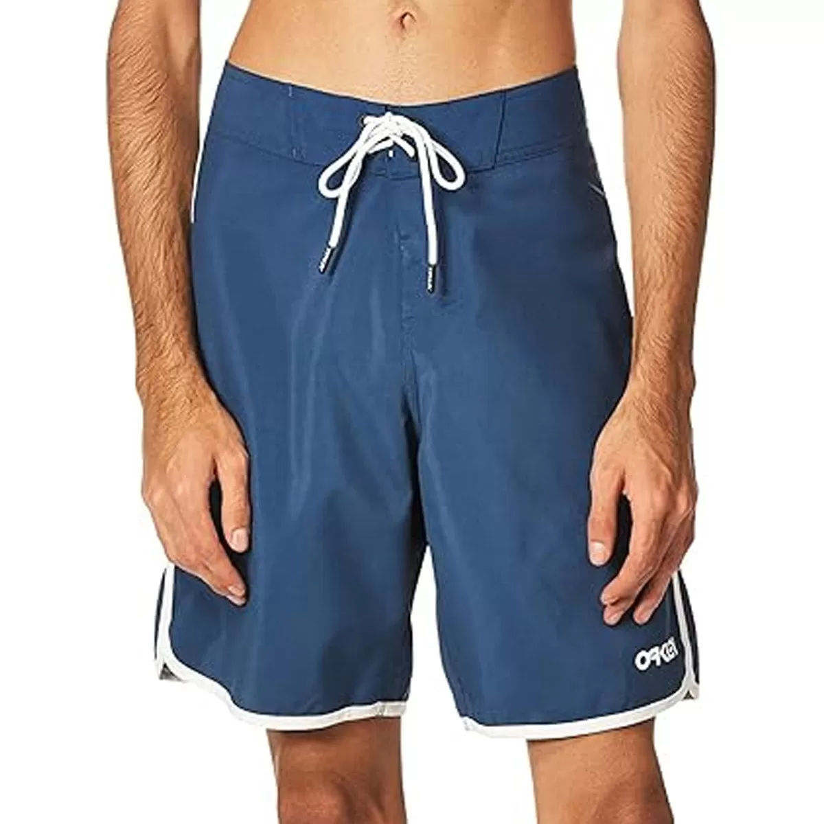 Oakley Men's Solid Crest 19" Boardshorts