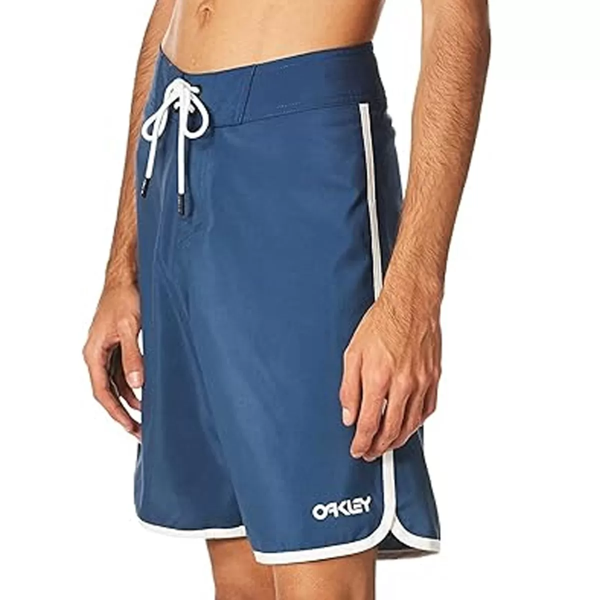 Oakley Men's Solid Crest 19" Boardshorts