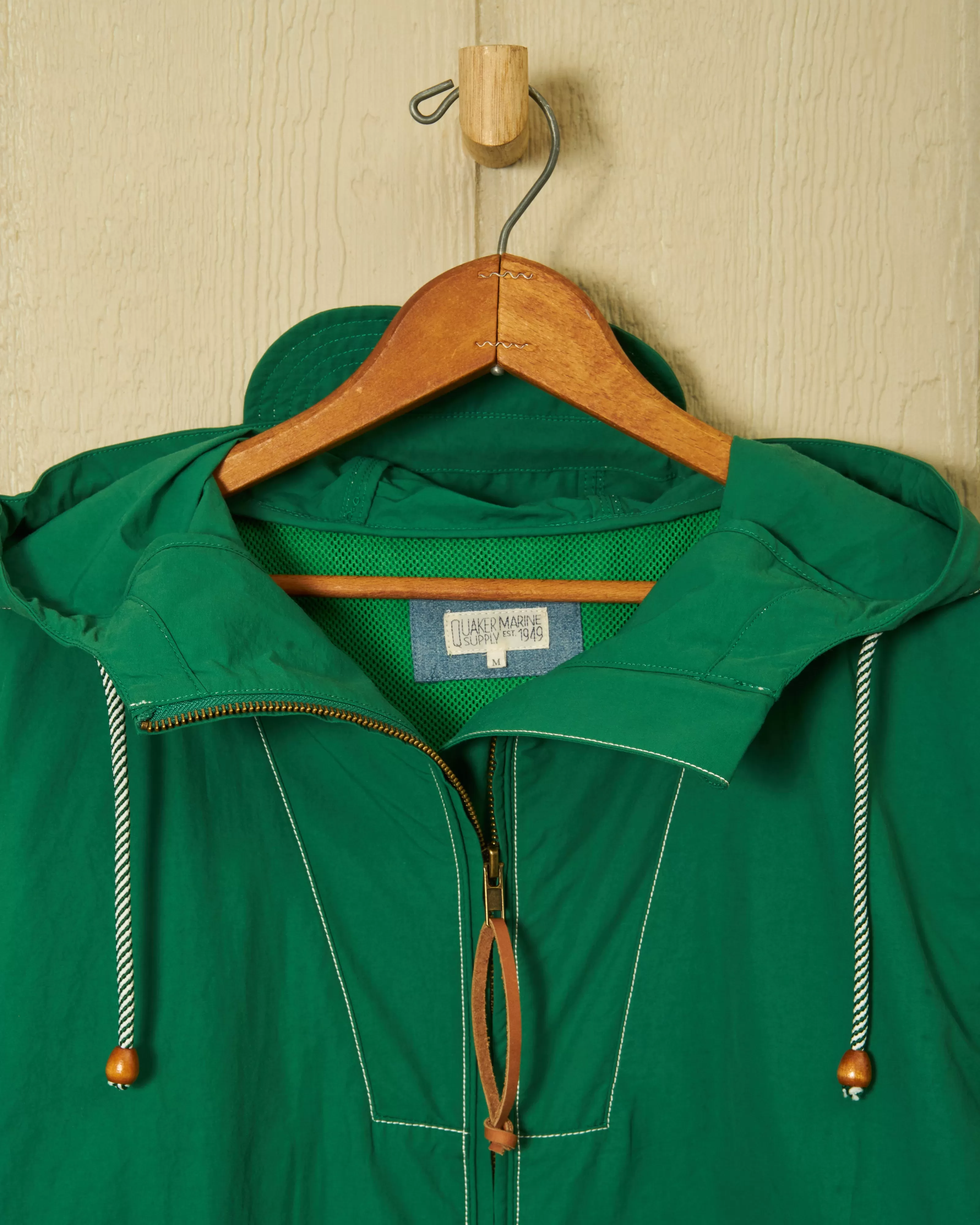 Ten Mile Anorak in Green