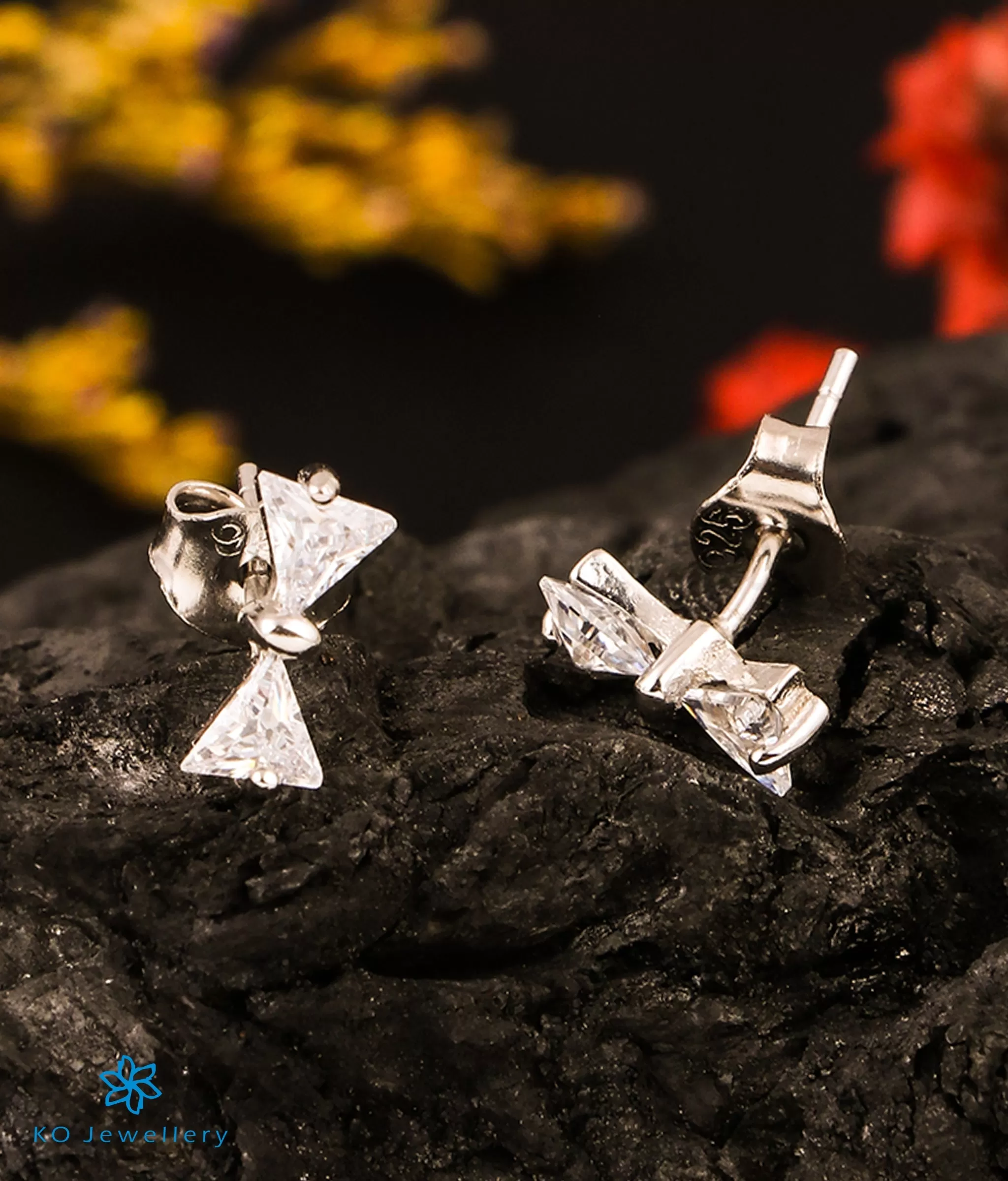 The Bow Silver Earrings