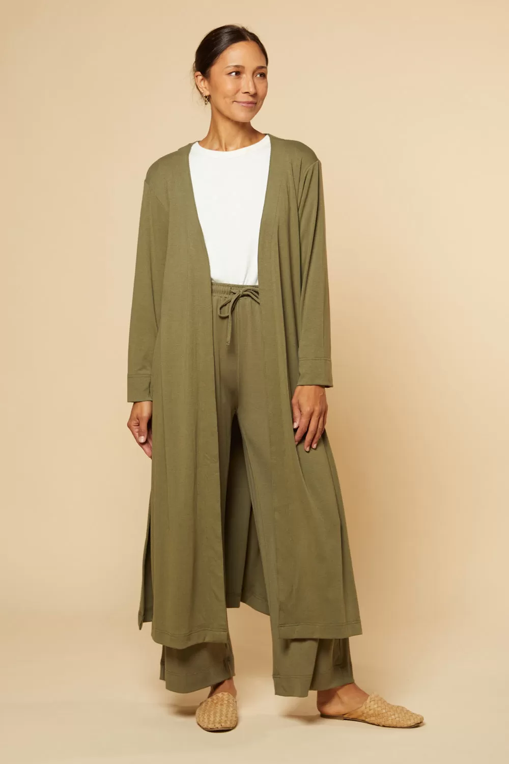 Wide Leg Stretch Pants in Khaki