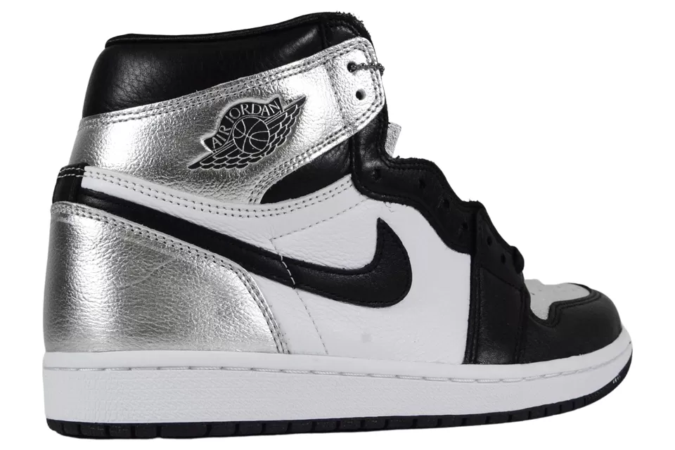 WMNS AIR JORDAN 1 HIGH OG "SILVER TOE"